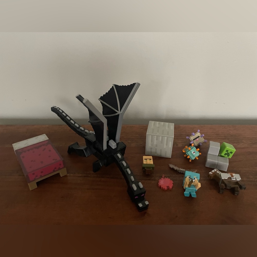 Minecraft mini figures lot